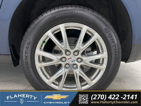 Used 2024 Buick Enclave Essence w/ Experience Buick Package AWD/4WD image 19
