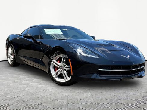 Used 2016 Chevrolet Corvette Stingray Coupe RWD image 3