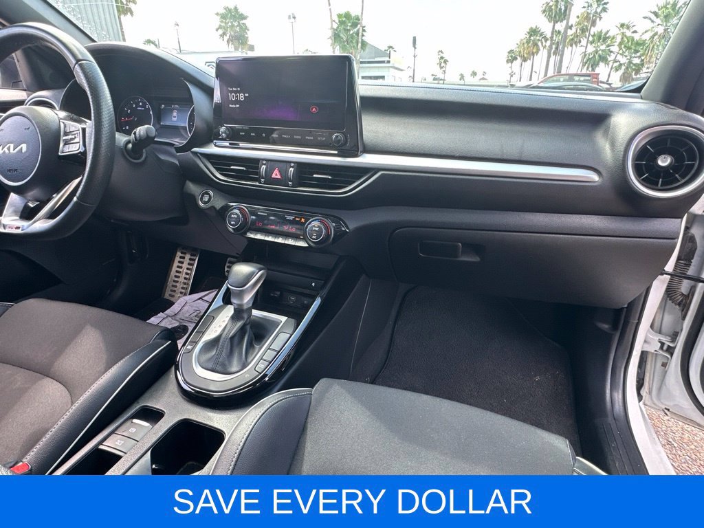 Used 2024 Kia Forte GT-Line w/ GT-Line Premium Package FWD image 17