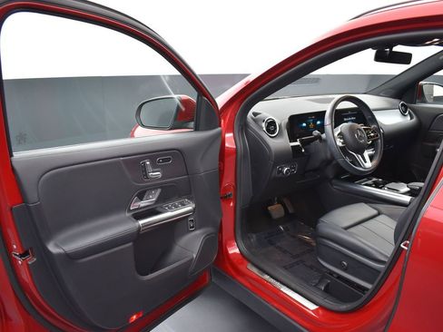 Used 2022 Mercedes-Benz GLA 250 GLA 250 image 7