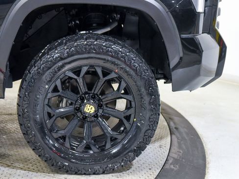 Used 2025 Toyota Tundra SR5 image 4