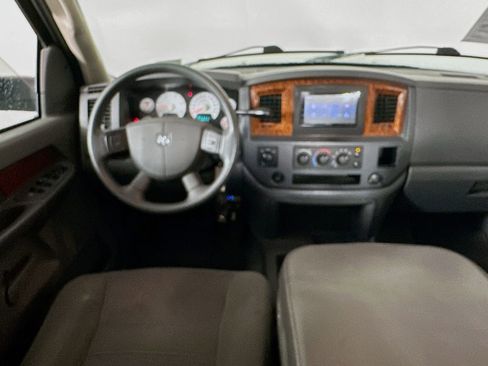 Used 2006 Dodge Ram 2500 Truck SLT AWD/4WD image 21