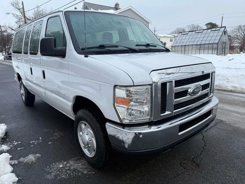 Used 2013 Ford E-350 and Econoline 350 XLT RWD image 9