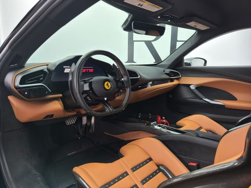 Used 2024 Ferrari 296 GTB RWD image 2