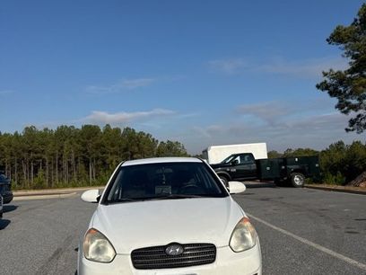 Used 2009 Hyundai Accent GLS w/ Premium Pkg 6