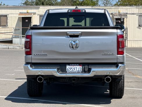 Used 2022 RAM 1500 Laramie w/ Off Road Group AWD/4WD image 8