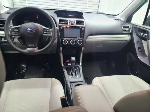 Used 2016 Subaru Forester 2.5i Touring w/ Eyesight & Navigation System AWD/4WD image 2