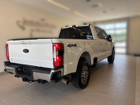 Certified 2025 Ford F250 Lariat w/ Lariat Ultimate Package AWD/4WD image 2