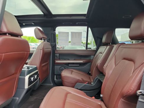 Certified 2022 Ford Expedition Limited AWD/4WD image 14