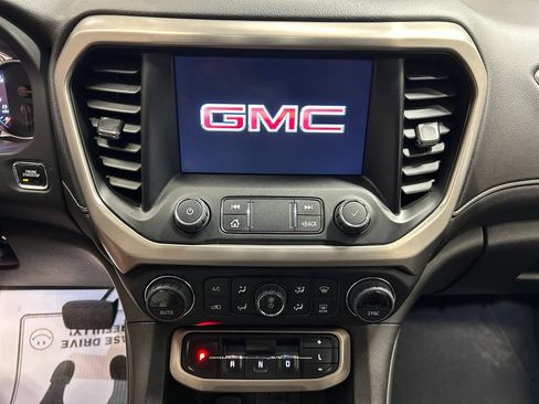 Used 2023 GMC Acadia Denali FWD image 19