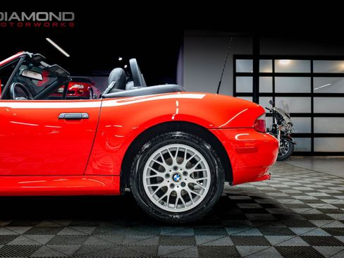 Used 2001 BMW Z3 2.5i image 8