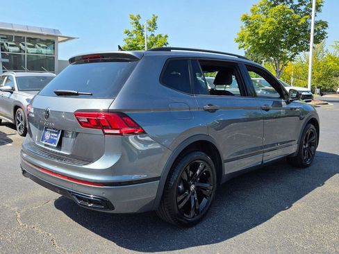 Used 2024 Volkswagen Tiguan SE R-Line FWD image 5