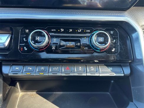 Used 2022 GMC Sierra 1500 Denali image 23