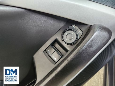 Used 2020 Chevrolet Camaro LT image 30