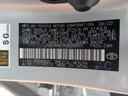 Used 2022 Toyota Corolla LE FWD image 29