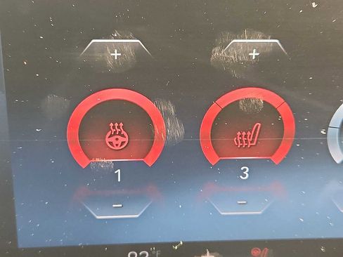 Certified 2023 BMW X7 xDrive40i w/ M Sport Package image 23