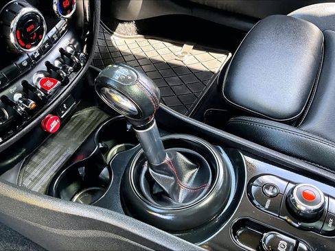 Used 2019 MINI Cooper Clubman S FWD image 17