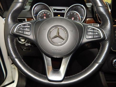 Used 2019 Mercedes-Benz GLS 450 4MATIC image 24