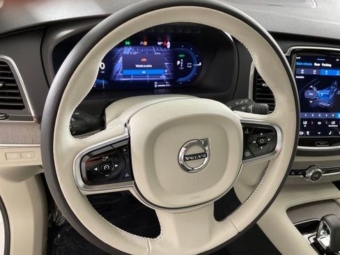 Used 2025 Volvo XC90 T8 Plus w/ Protection Package Premier AWD/4WD image 21