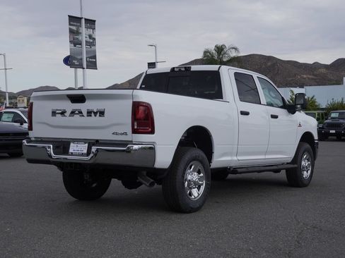New 2026 RAM 2500 Tradesman AWD/4WD image 4