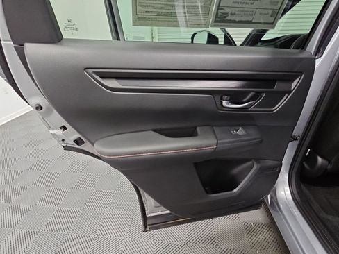 Used 2024 Honda CR-V Sport image 30