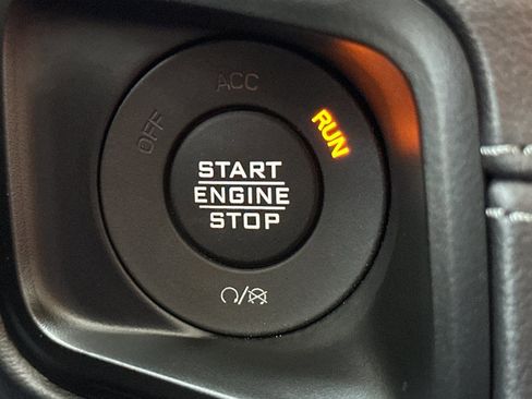 Used 2024 Jeep Wrangler Unlimited Rubicon 392 image 26