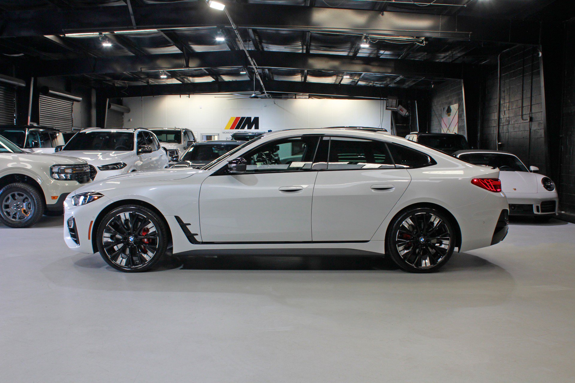Used 2026 BMW M440i w/ Premium Package RWD image 3