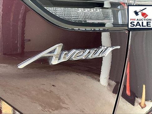 Used 2023 Buick Envision Avenir FWD image 8