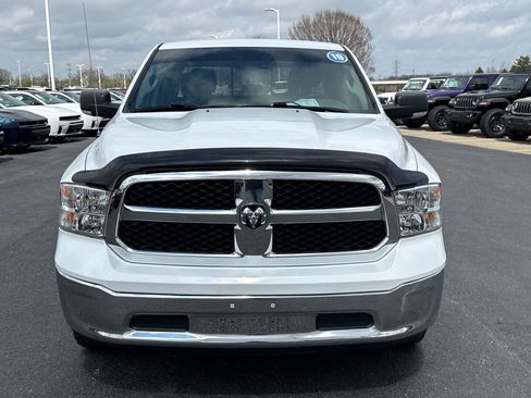 Used 2019 RAM 1500 Classic SLT w/ Luxury Group AWD/4WD image 8