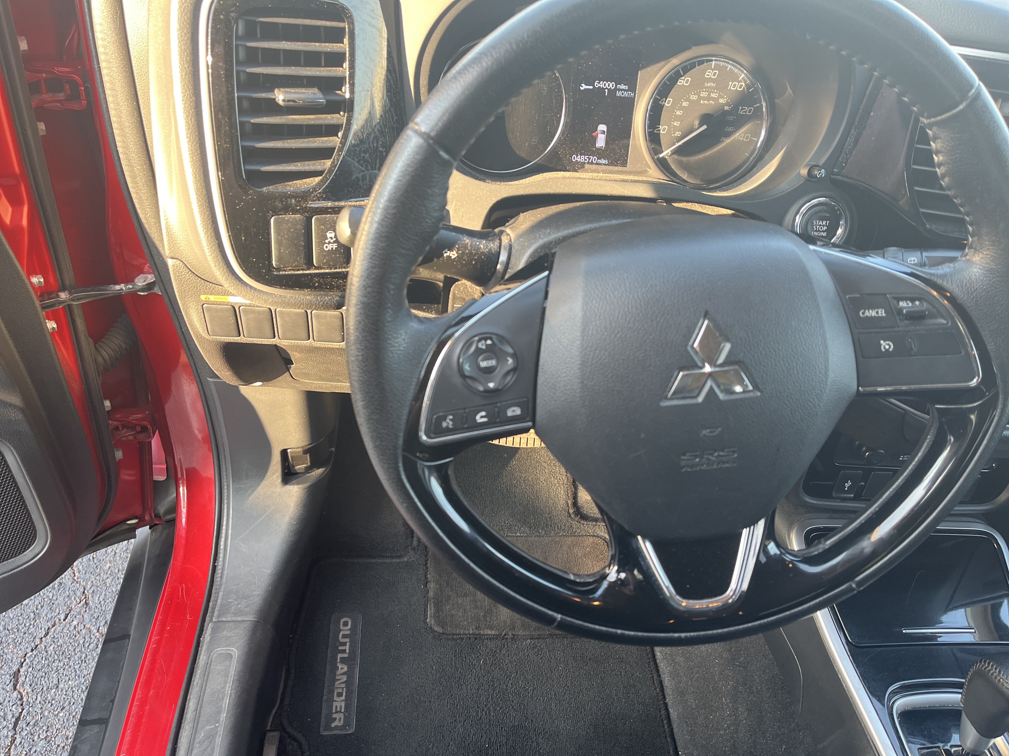 Used 2019 Mitsubishi Outlander ES AWD/4WD image 31