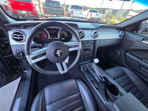 Used 2008 Ford Mustang GT Premium image 12