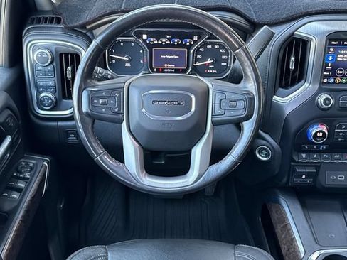 Used 2021 GMC Sierra 3500 Denali w/ Denali Ultimate Package AWD/4WD image 16