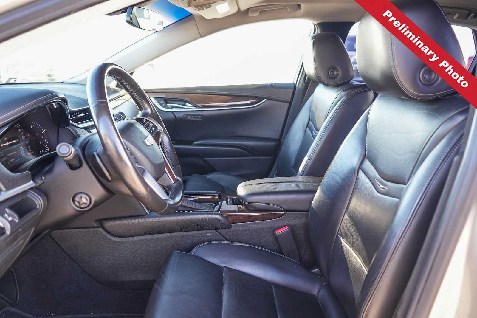 Used 2016 Cadillac XTS Luxury AWD/4WD image 13