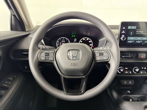 New 2026 Honda HR-V LX image 16