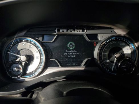 Used 2021 RAM 1500 Limited image 29