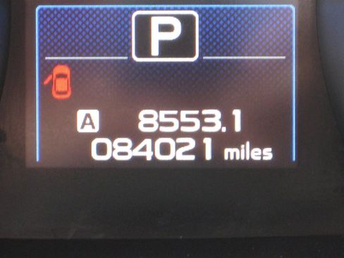 Used 2018 Subaru Legacy 2.5i Limited image 10