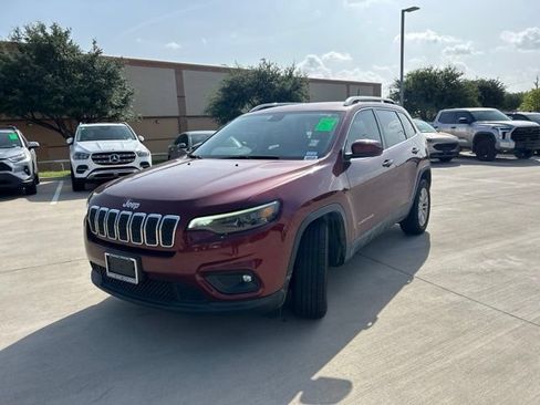 Used 2019 Jeep Cherokee Latitude w/ Popular Appearance Group FWD image 7