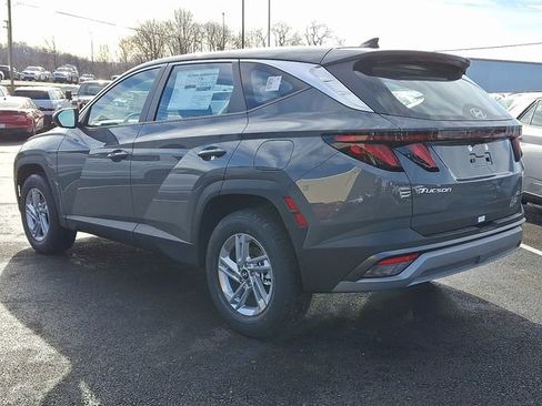 New 2026 Hyundai Tucson SE image 3