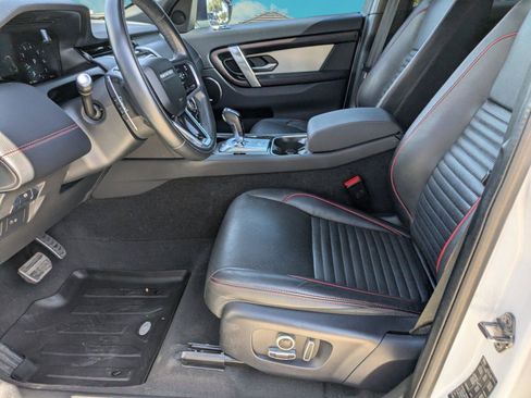 Used 2021 Land Rover Discovery Sport SE R-Dynamic image 5