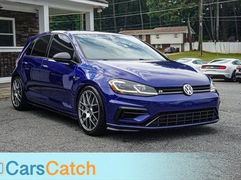Used 2018 Volkswagen Golf 4-Door AWD/4WD image 10