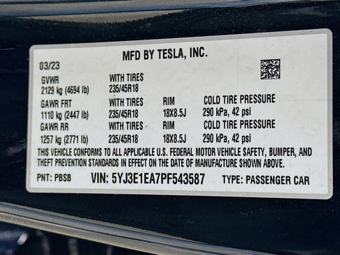 Used 2023 Tesla Model 3 Standard Range image 12