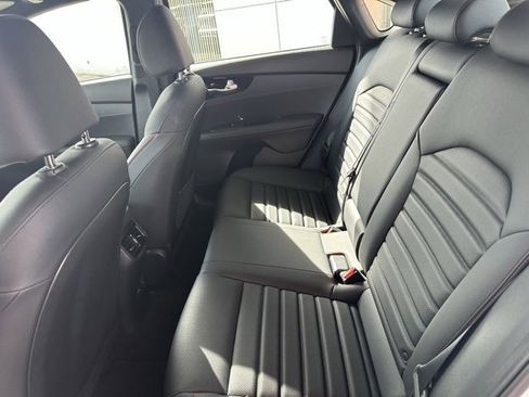 Used 2023 Kia Forte GT w/ GT2 Package image 20