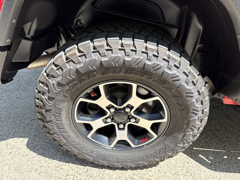 Used 2021 Jeep Wrangler Unlimited Rubicon AWD/4WD image 17