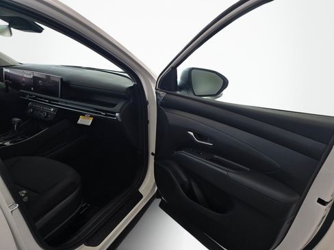 New 2026 Hyundai Tucson SE AWD/4WD image 38