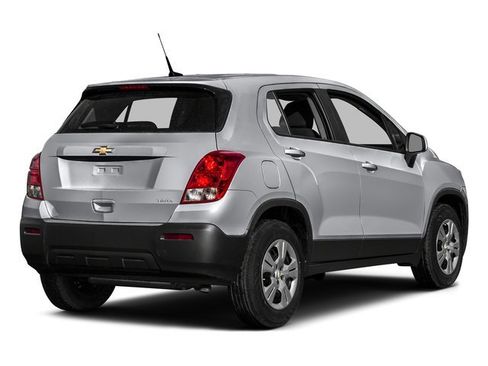 Used 2016 Chevrolet Trax LS FWD image 3