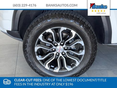 Certified 2025 GMC Canyon Denali AWD/4WD image 4