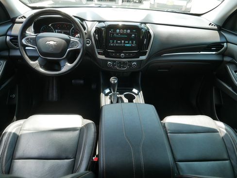 Used 2019 Chevrolet Traverse LT w/ LPO, Blackout Package AWD/4WD image 10