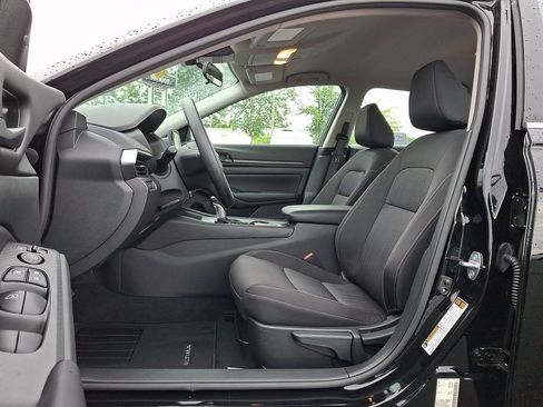 Certified 2023 Nissan Altima 2.5 S FWD image 16