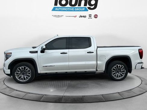Used 2024 GMC Sierra 1500 Denali Ultimate AWD/4WD image 2