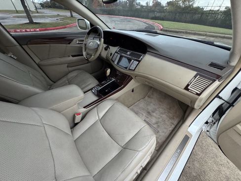 Used 2008 Toyota Avalon Limited image 11